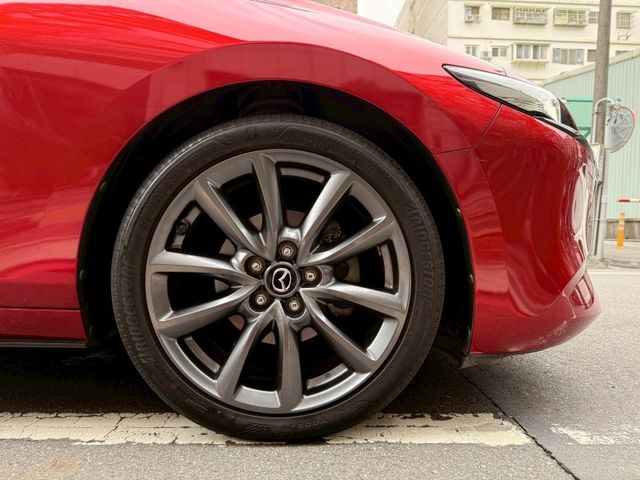 Mazda Mazda3  第3張相片