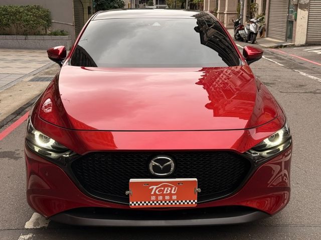 Mazda Mazda3  第7張相片