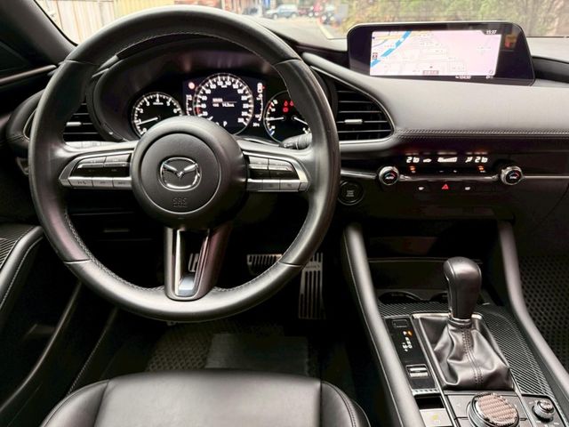 Mazda Mazda3  第18張相片