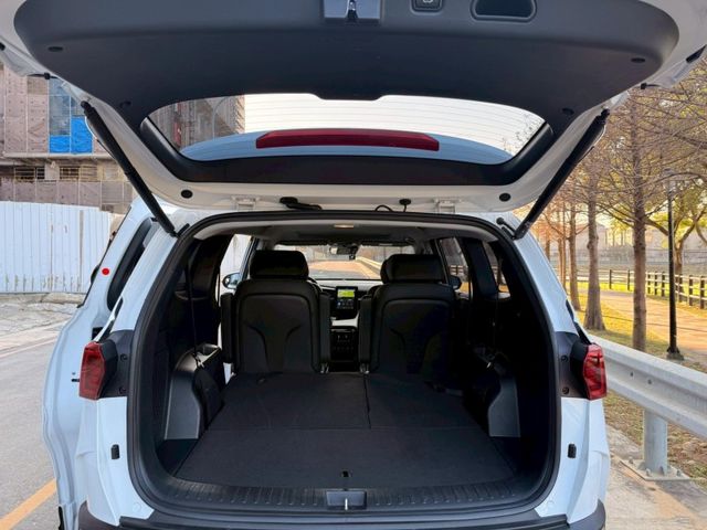 Hyundai Custin  第1張相片