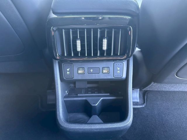 Hyundai Custin  第21張相片