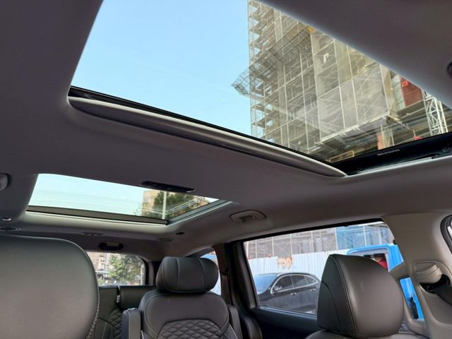 Hyundai Custin  第23張相片