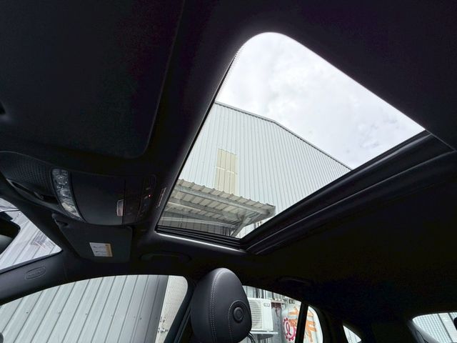 Mercedes-Benz/賓士 GLC200  第1張相片