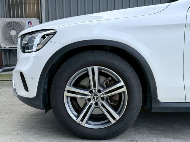 Mercedes-Benz/賓士 GLC200  第3張相片