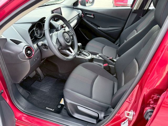 Mazda Mazda2  第14張相片