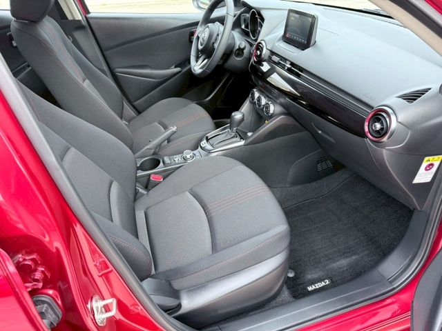 Mazda Mazda2  第18張相片