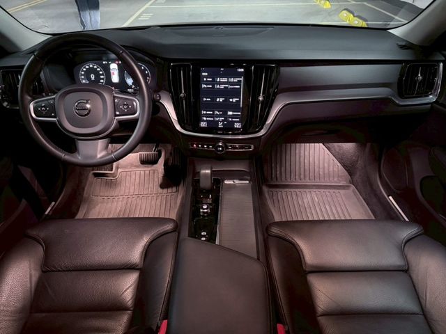 Volvo V60  第6張相片