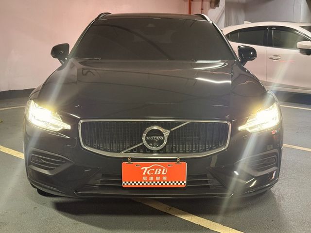 Volvo V60  第7張相片