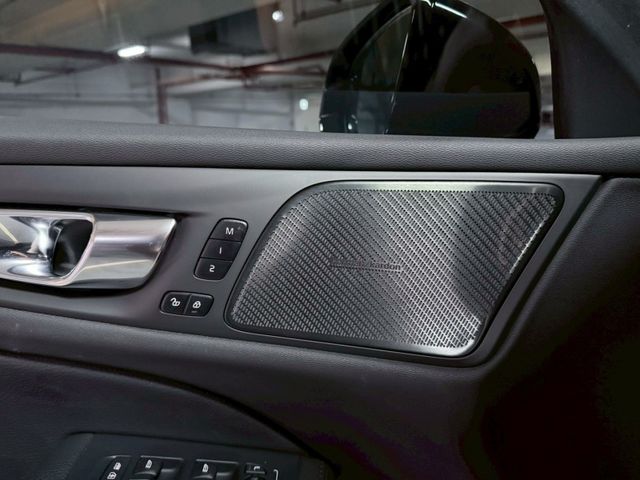 Volvo V60  第19張相片