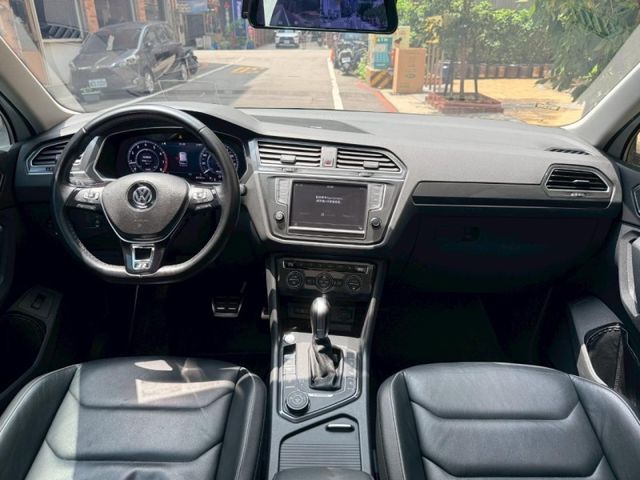 R-line 數位儀表 一手車  第6張相片