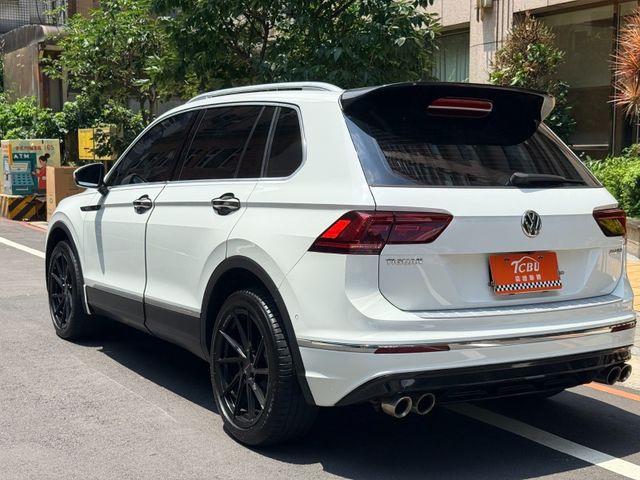 R-line 數位儀表 一手車  第10張相片