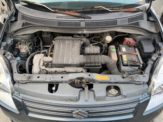 SUZUKI鈴木 SWIFT  第6張相片