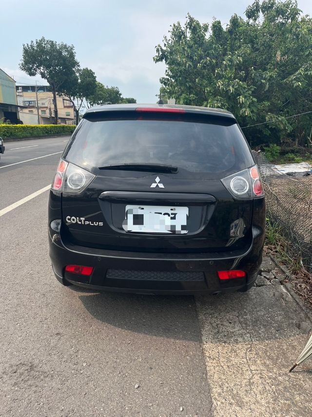 MITSUBISHI三菱 COLT PLUS  第4張相片