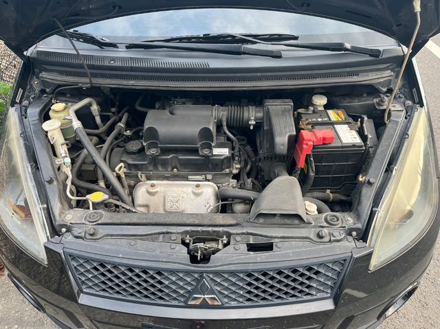 MITSUBISHI三菱 COLT PLUS  第6張相片