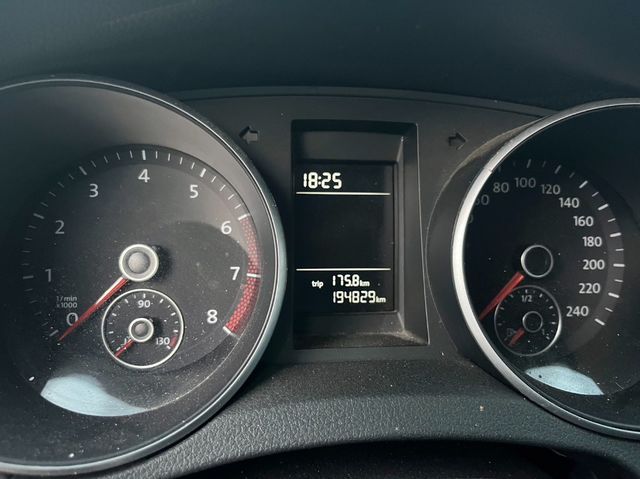 VOLKSWAGEN福斯 GOLF  第5張相片