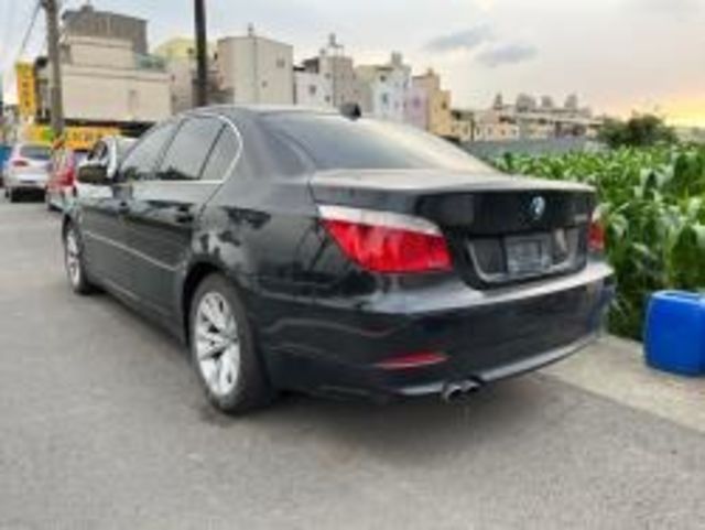 BMW寶馬 523  第2張相片