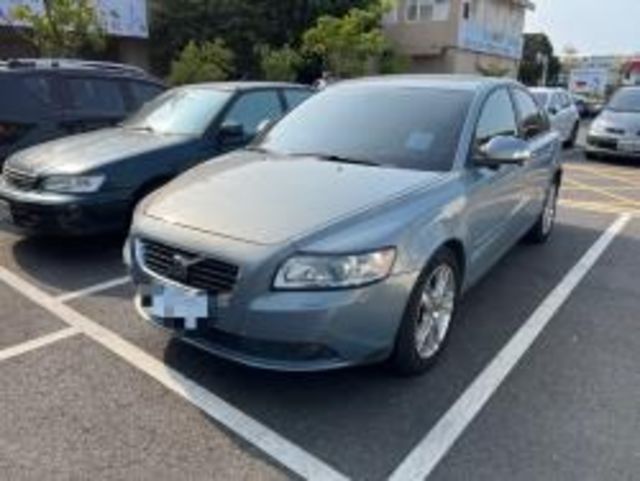 VOLVO富豪 S40  第2張相片