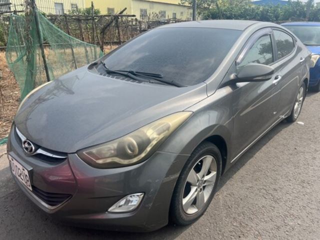 HYUNDAI現代 ELANTRA  第1張相片