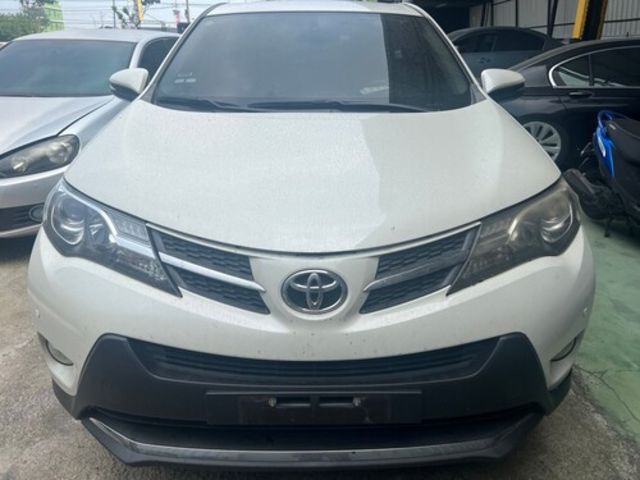TOYOTA豐田 RAV4  第2張相片