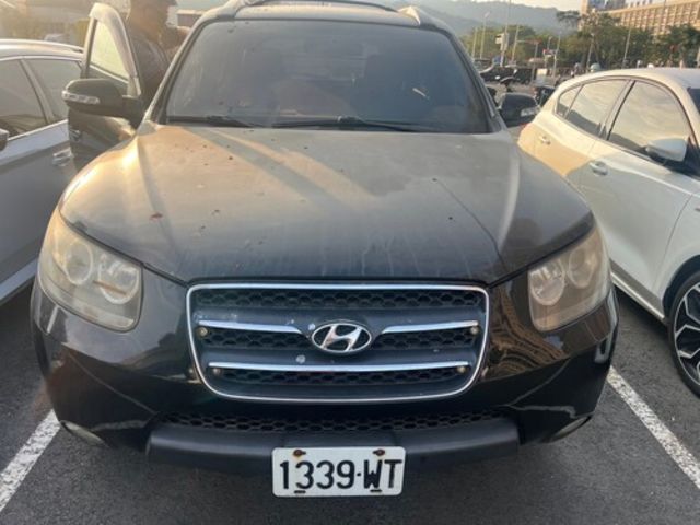 HYUNDAI現代 SANTA FE  第2張相片