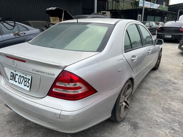 M-BENZ賓士 C230  第4張相片