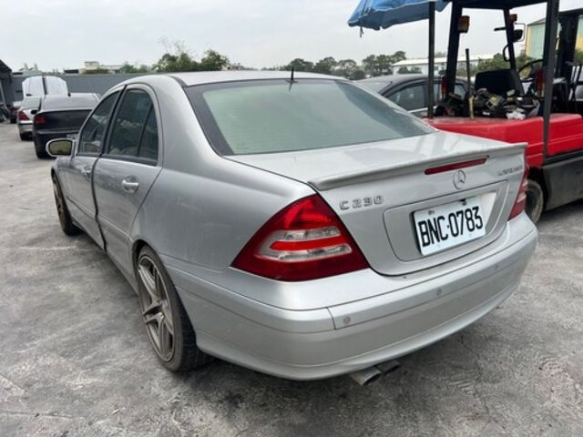 M-BENZ賓士 C230  第6張相片