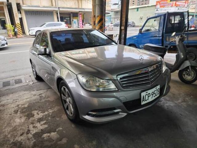 M-BENZ賓士 C180  第3張相片