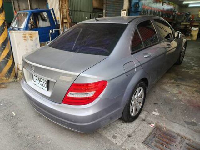 M-BENZ賓士 C180  第4張相片