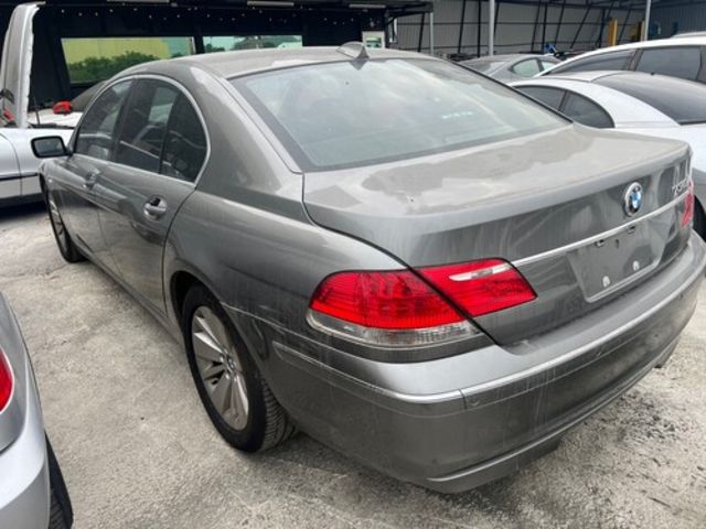 BMW寶馬 730I  第6張相片