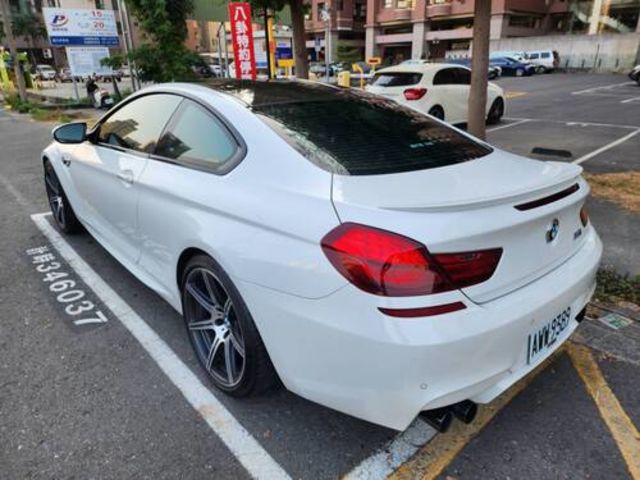 BMW 寶馬 M6 COUPE  第6張相片