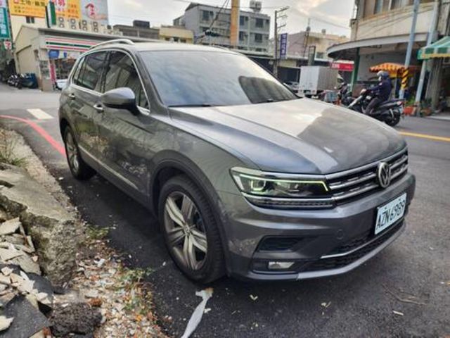 VOLKSWAGEN福斯 TIGUAN  第3張相片