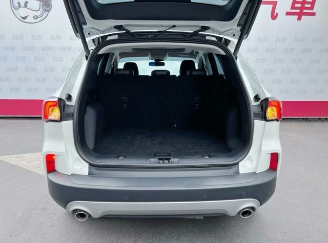 180旗艦X型/全車原鈑件/老闆自己在開的車  第9張相片