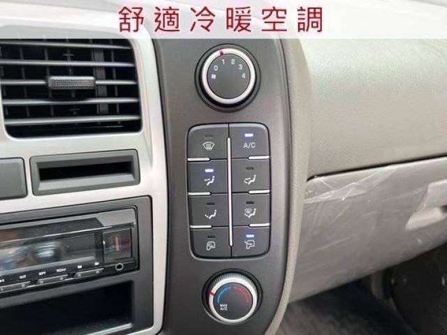 2025年自排小霸王全新中獎車/小粒頭長車斗/駕駛座SRS氣囊/安全帶未繫警示系統/鯊魚鰭天線/旅程電腦快撥鍵/原廠保固  第5張相片