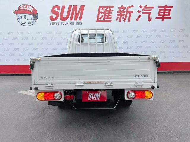 2025年自排小霸王全新中獎車/小粒頭長車斗/駕駛座SRS氣囊/安全帶未繫警示系統/鯊魚鰭天線/旅程電腦快撥鍵/原廠保固  第9張相片