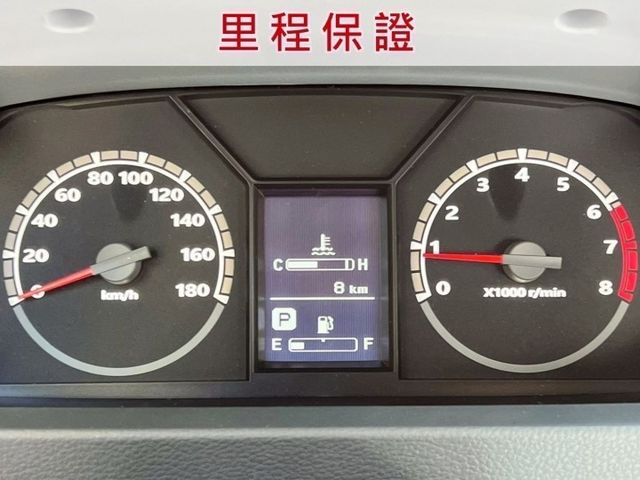2025年5月出廠/自排全新中獎車/前後雙錄電子後視鏡/定速+方向盤快控鍵/安全帶警示面板/原廠保固  第7張相片