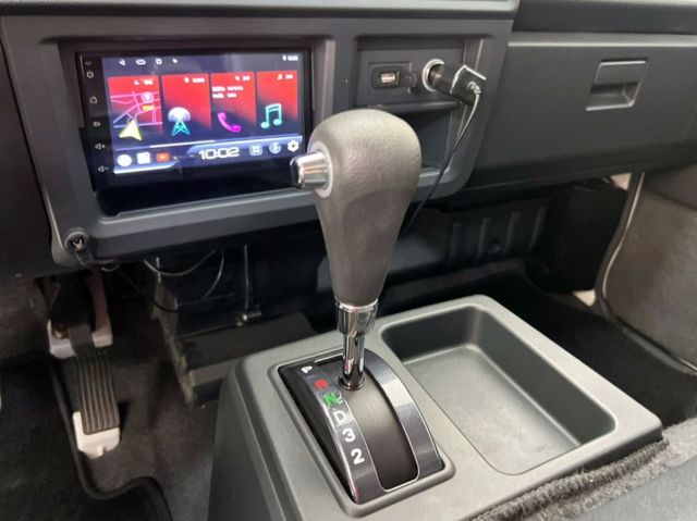 自排8人座客貨廂車/安卓影音/定速+盲點偵測/後座獨立空調/正時皮帶已更換(附原廠7.3萬公里定保維修履歷)/里程保證  第2張相片