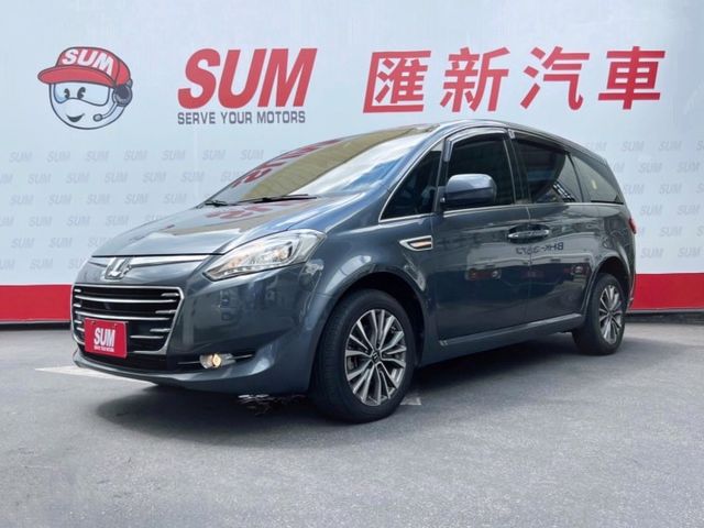 正8人座休旅車/雙電動側滑門/Keyless免鑰匙/後座獨立空調/行車記錄器/倒車顯影/Yes認證全車原鈑件/里程保證  第1張相片