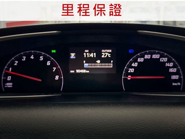 五人時尚休旅/Keyless免鑰匙啟動/恆溫+倒車雷達/行車記錄器/Yes認證全車原鈑件/里程保證  第12張相片