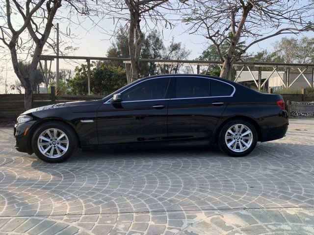 大億汽車-2014年528IX.小改款,X DRIVE,大螢幕,天窗,認證車,保證實價,保證里程,保證有車.  第4張相片
