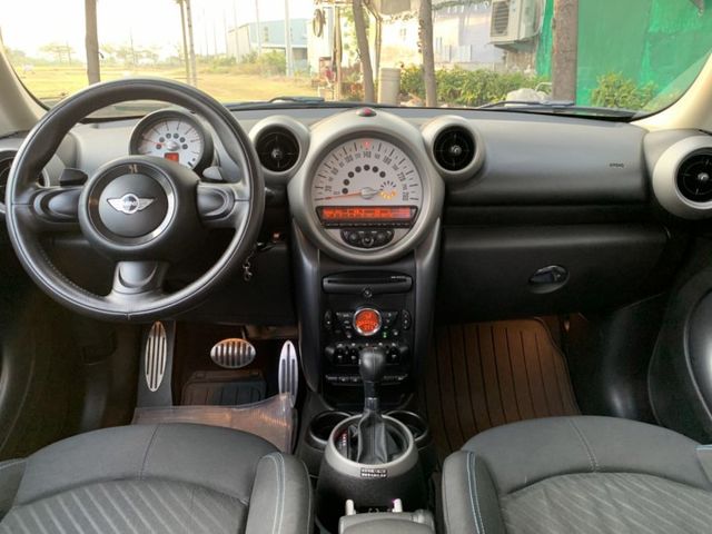 大億汽車-2012年COUNTRYMAN SD.大保養已做完.鍊條.油封墊片.冷氣.輪胎.耗材都已換新.保證無待修  第10張相片