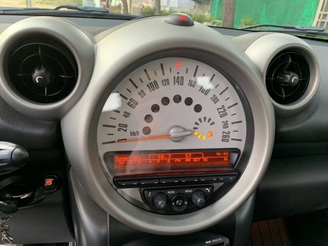 大億汽車-2012年COUNTRYMAN SD.大保養已做完.鍊條.油封墊片.冷氣.輪胎.耗材都已換新.保證無待修  第13張相片