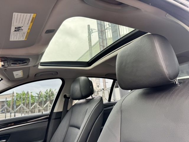 大億汽車-2011年528i.保證有車.保證實車實價.保證全台最便宜.  第16張相片
