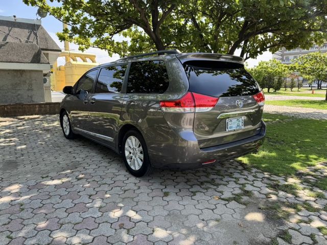 大億汽車-2014年SIENNA LIMITED.里程最少.配備最滿.車況最好.保證有車實價.  第5張相片
