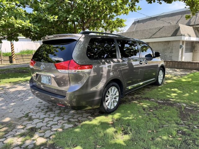 大億汽車-2014年SIENNA LIMITED.里程最少.配備最滿.車況最好.保證有車實價.  第7張相片