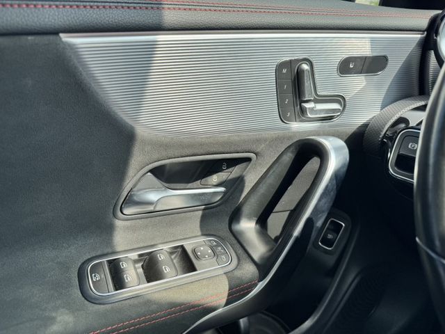 大億汽車-2020年式CLA250 4MATIC AMG Line.免頭款.低利率.優惠專案實施中...  第13張相片