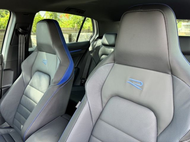 大億汽車-2023年GOLF R.只跑一萬.媲美新車.原廠保固.原廠無任何改裝..  第16張相片