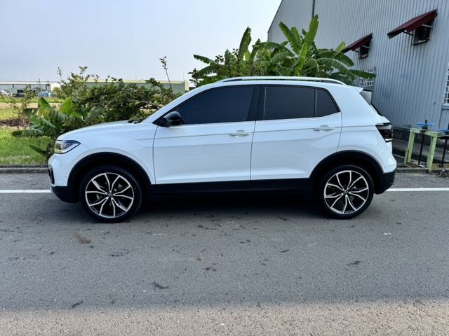 大億汽車-2023年T-CROSS.一手車.新古車.原廠保固.賺價差.車況如新.  第4張相片
