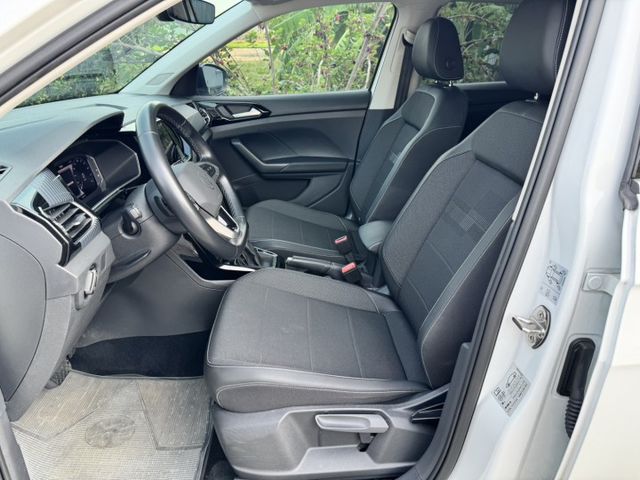 大億汽車-2023年T-CROSS.一手車.新古車.原廠保固.賺價差.車況如新.  第8張相片