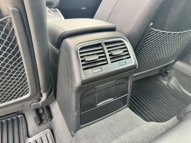 大億汽車-2012年A4 2.0T.一手車.只跑9萬.保證全台車況最美.內飾最優  第19張相片