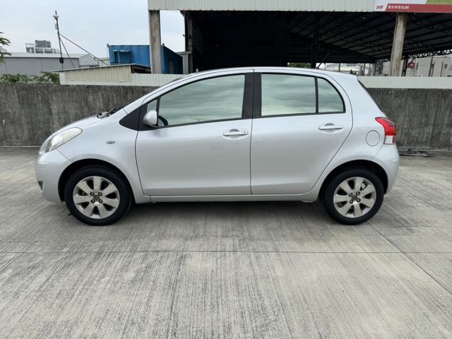 YARIS  第4張相片